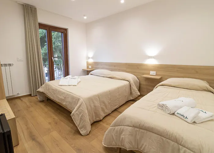 Alojamento de Acomodação e Pequeno-almoço Loricaly Lorica